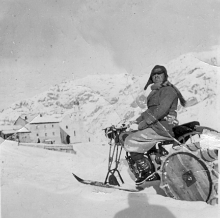 Bernardo Cantoni on the snowmobile